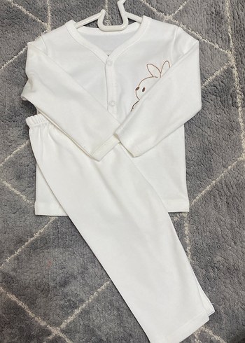 Beyaz Baskılı Bebek alt üst takım - Görsel 3