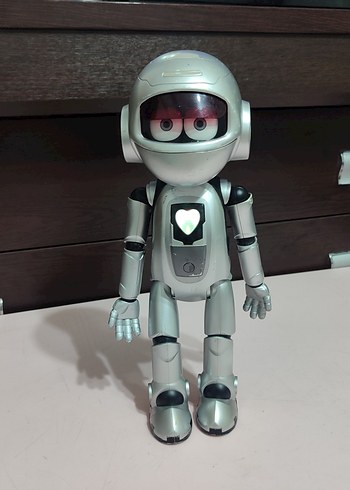 Büyük boy Arçelik Çelik robot
