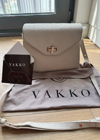 Vakko Bej Minimal Capraz Canta