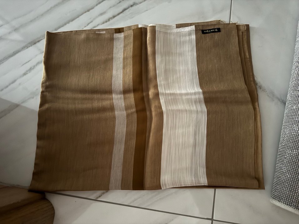 Gri Kadın Drapeli Şal - Görsel 2