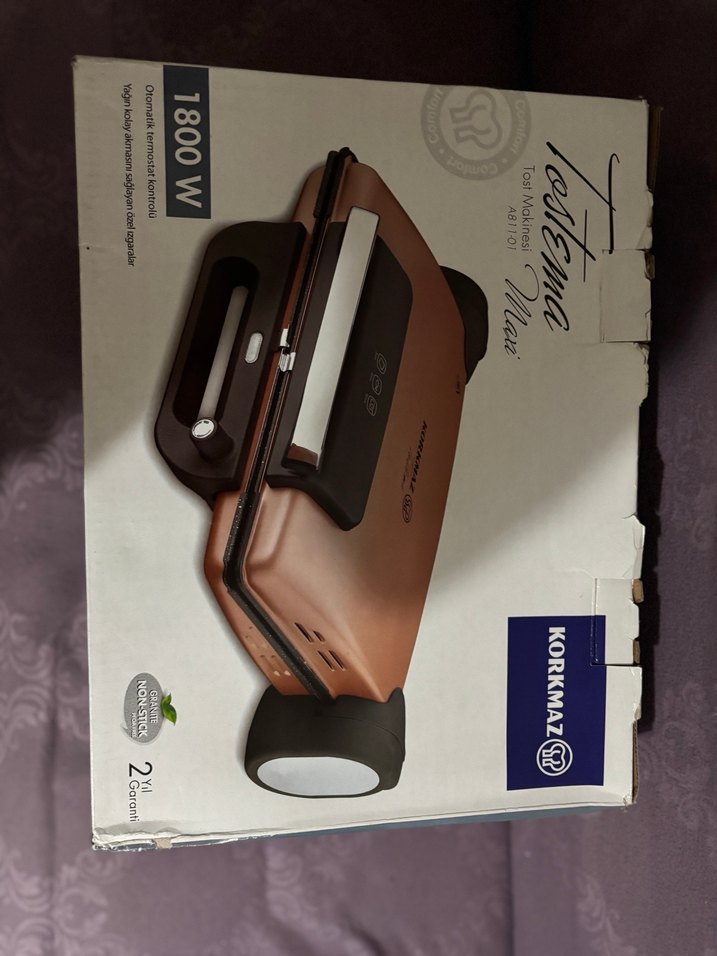 Korkmaz Camel Renkli Tost Makinesi - Görsel 3