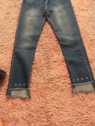 LC Waikiki Paça detaylı jean