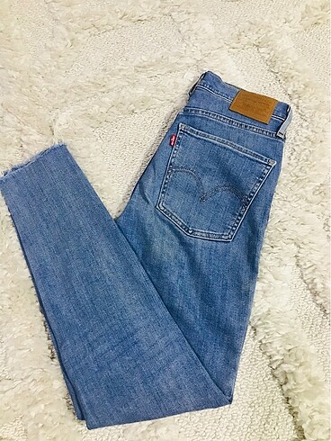 Levis Jean pantolon