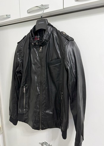 Siyah Deri Biker Ceket, Kemerli, Yüksek Yaka - Görsel 2