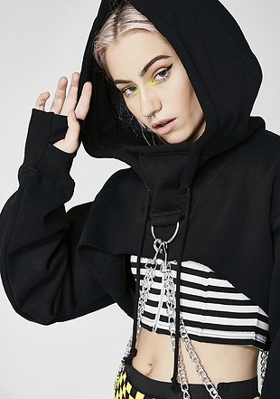 Zincir Detaylı Crop Hoodie