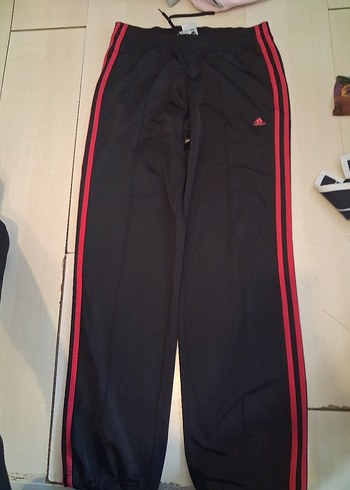 Adidas ürünü