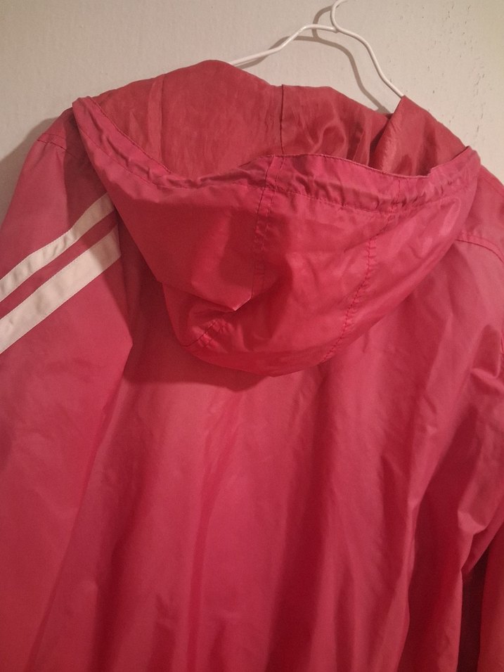Canlı Pembe Kapüşonlu Hafif Ceket — görsel 5/6