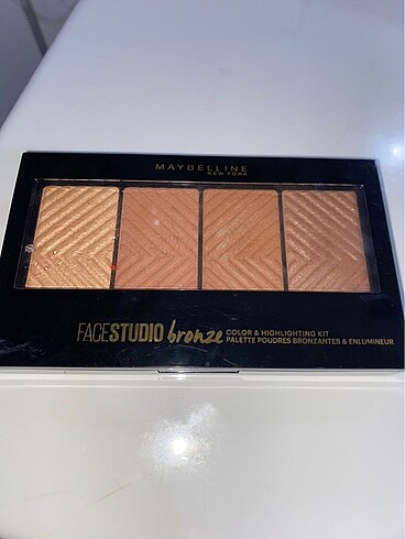 Maybelline face studio palet