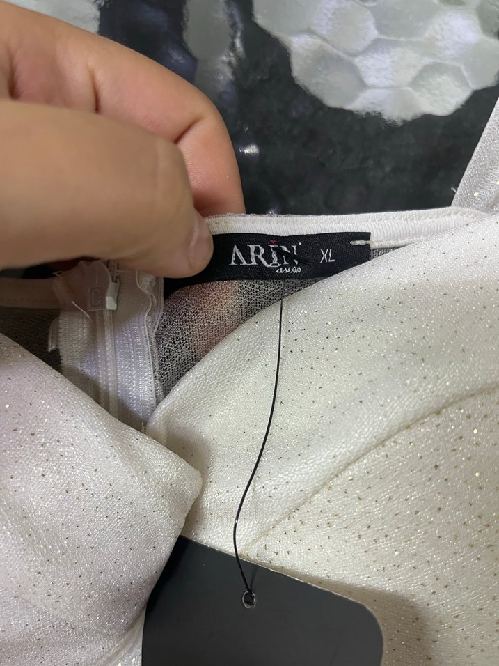 Dantel Detaylı Uzun Beyaz Kadın Elbise - Görsel 4