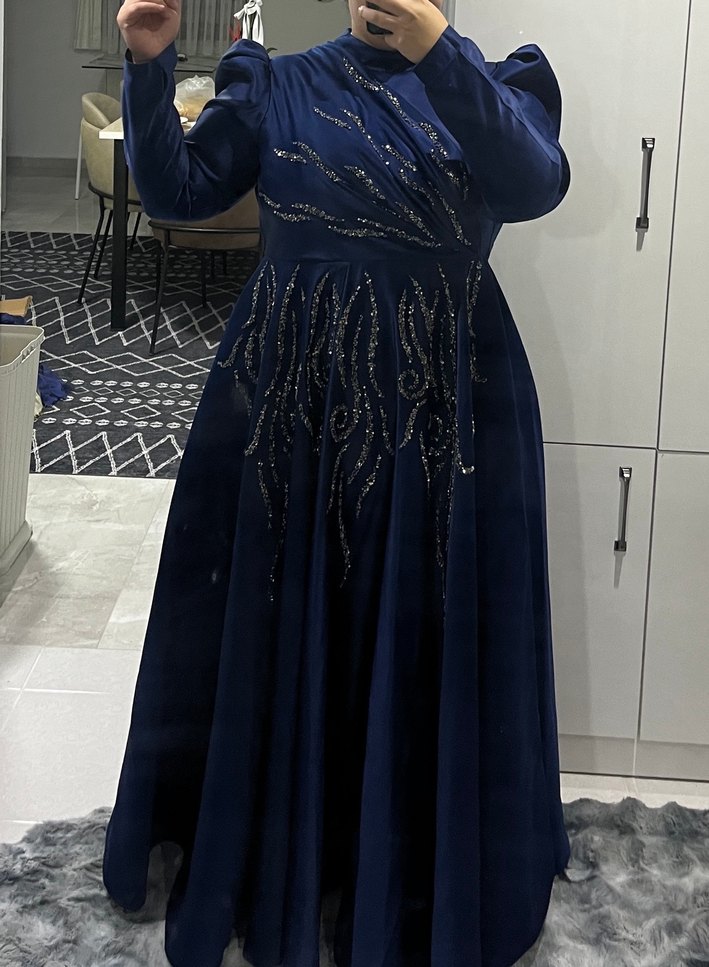 Uzun Kollu Mavi İşlemeli Abiye Elbise - Görsel 3