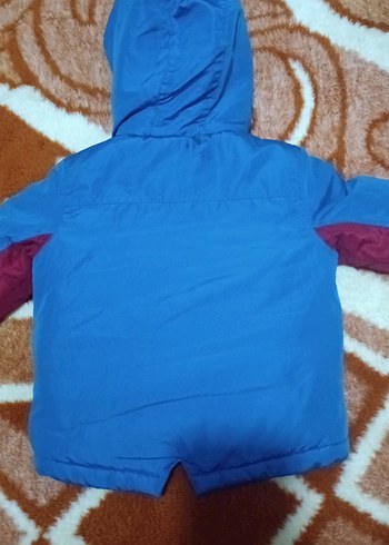 Mavi Kapüşonlu Erkek Çocuk Mont - Görsel 4