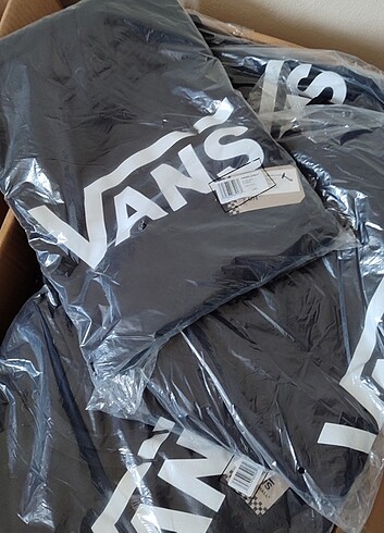 Vans Erkek Sweatshirt XXL beden sıfır orijinal ürün.