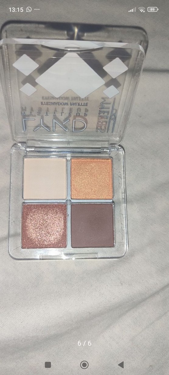 Krem ve Kahverengi Tonlarında Göz Farı Paleti - Görsel 2