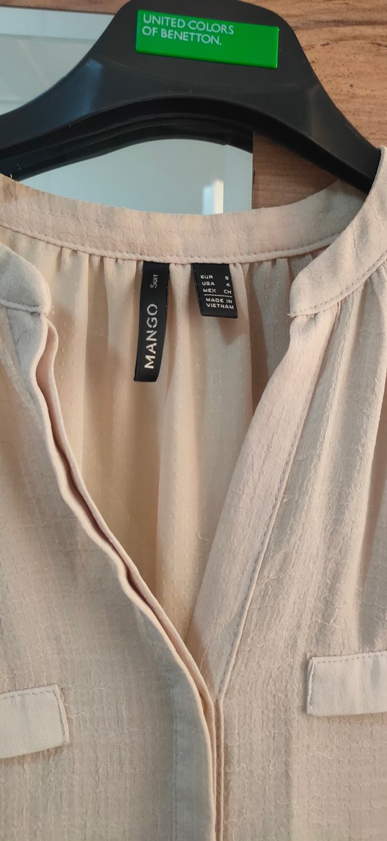 Bej  Kadın V Yaka Gömlek - Görsel 2