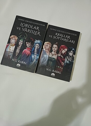 Beden Lordlar ve Varisler Krallar ve Soytarıları