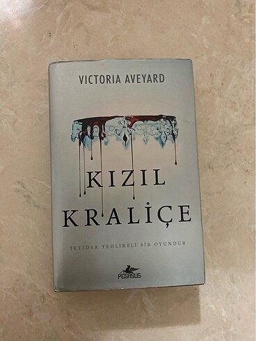 kızıl kraliçe victoria aveyard