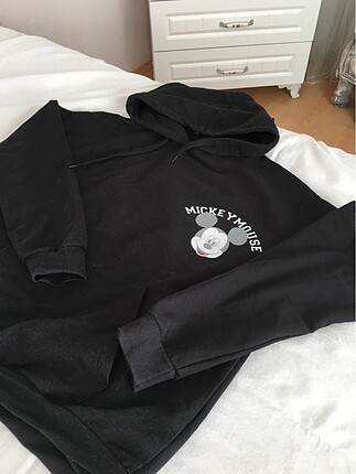 Mickey mouse sweatshirt