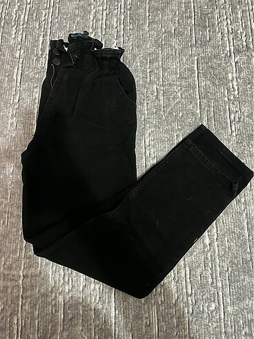 Siyah mom jean
