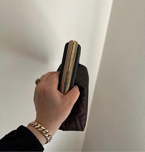 Beden çeşitli Renk FENDİ ÇANTA(A KALİTE)