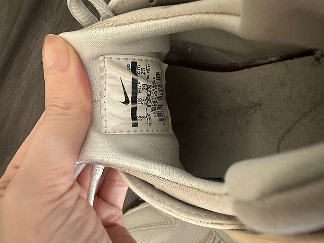38 Beden beyaz Renk Nike ayakkabı cüzdan
