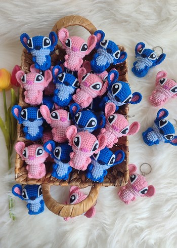 Stich anahtarlık çanta çham mı