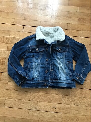 İki koltuk altı ölçümü 33 cm boyu 40 cm