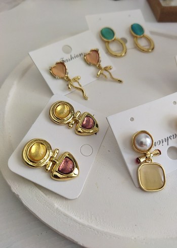 Accessorize İndirimli küpe grubu