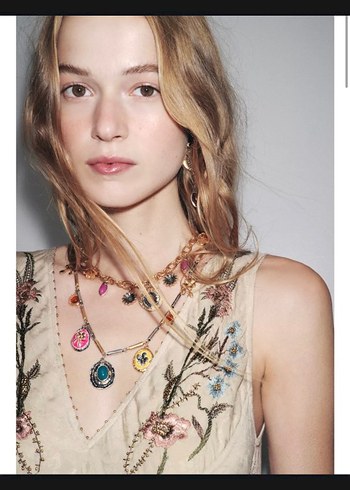 ZARA Flora Kolye - Görsel 3