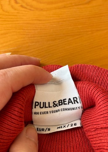 Kırmızı Düğmeli Boğazlı Kadın Kazak - Görsel 7