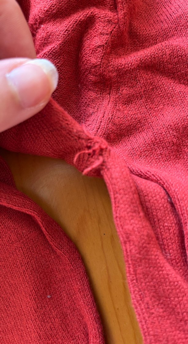 Kırmızı Düğmeli Boğazlı Kadın Kazak - Görsel 5