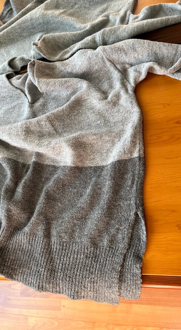 Gri V Yaka Örgü Kadın Kazak - Görsel 5