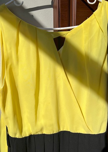 Sarı Siyah Pilili Midi Elbise - Görsel 3