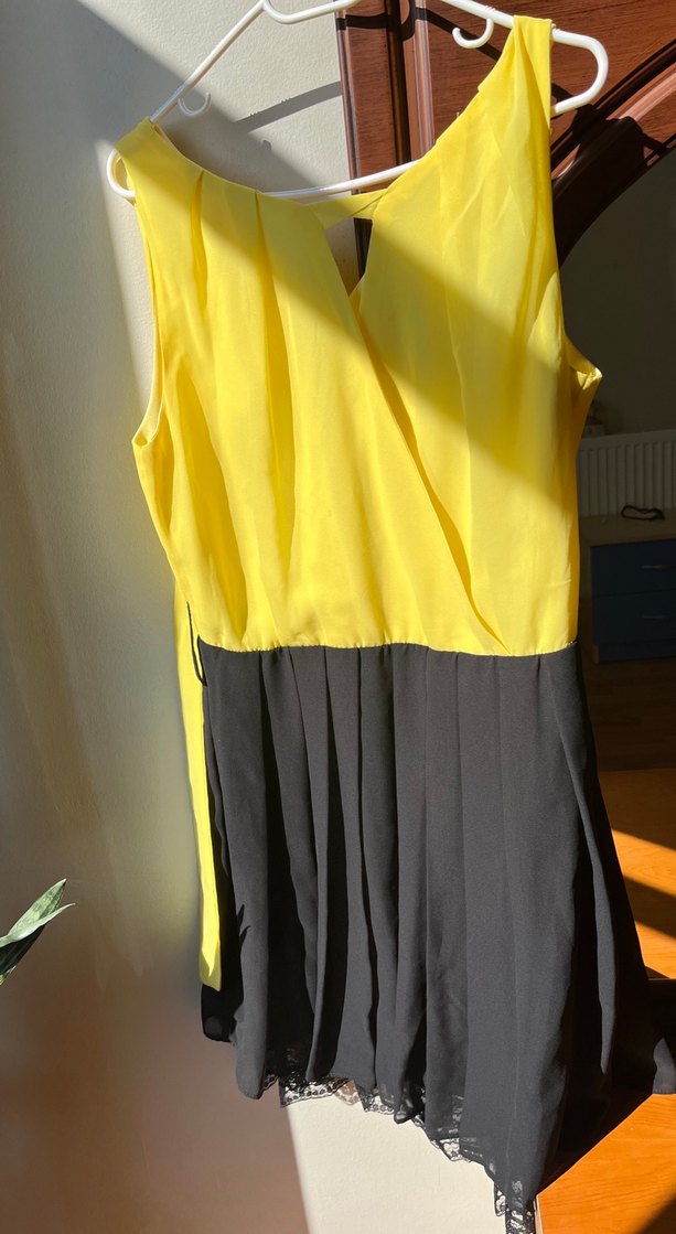 Sarı Siyah Pilili Midi Elbise - Görsel 2