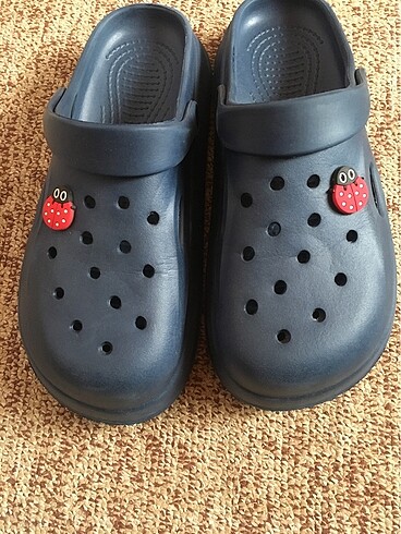 Crocs terlik