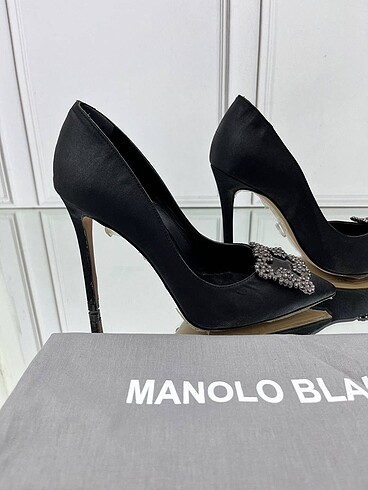 Manolo Blahnik Manola Blahınk Pumps Topuklu