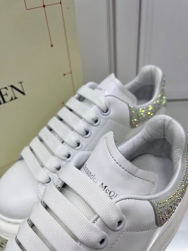 Alexander McQueen ALEXANDER MCQUEEN