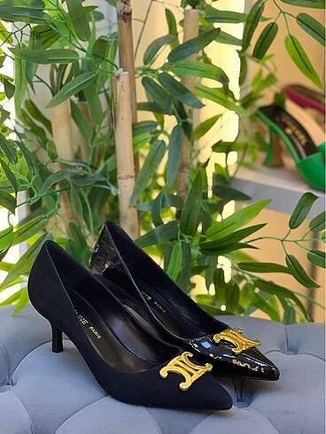 38 Beden Celine pumps