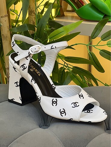 38 Beden Chanel pumps