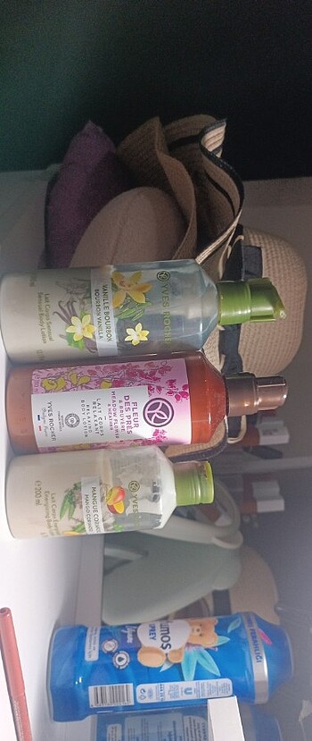 Yves Rocher vücut losyonu 
