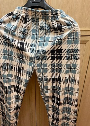 Gri Kareli Rahat Kumaş Kadın Pantolon - Görsel 3