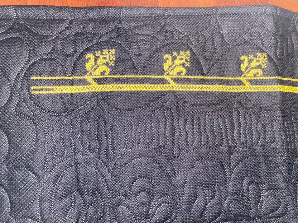 Siyah Üzerine Etamin seccade . - Görsel 2