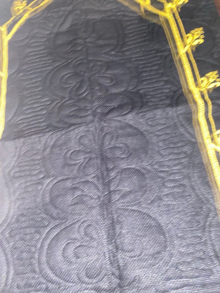 Siyah Üzerine Etamin seccade . - Görsel 3