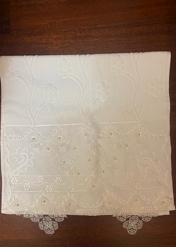 İnci Detaylı İşlemeli Beyaz Havlu - Görsel 3