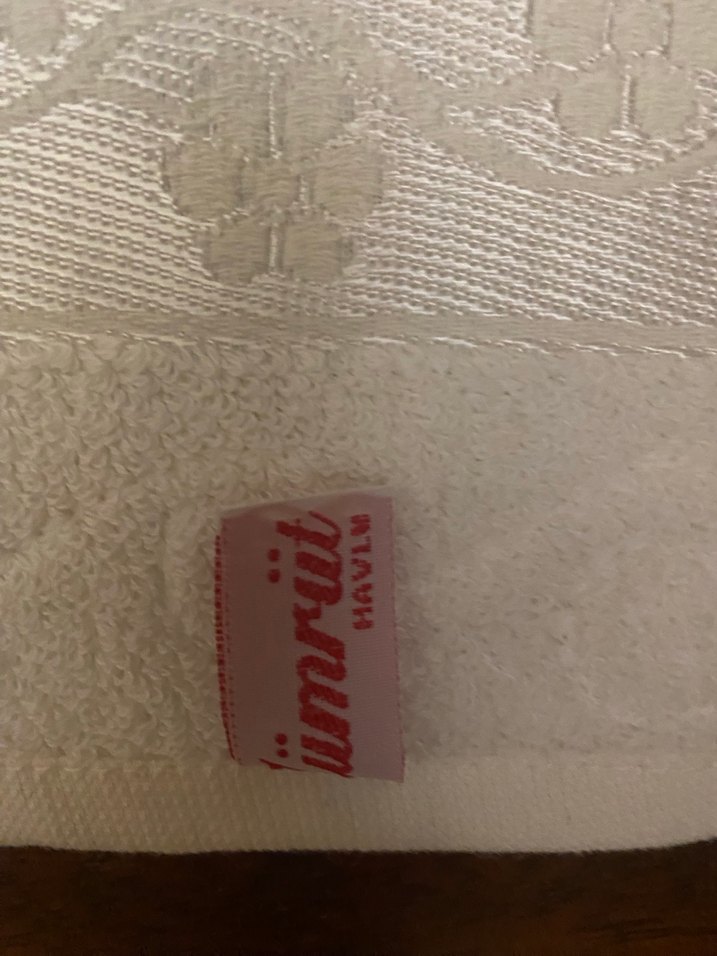 İnci Detaylı İşlemeli Beyaz Havlu - Görsel 4