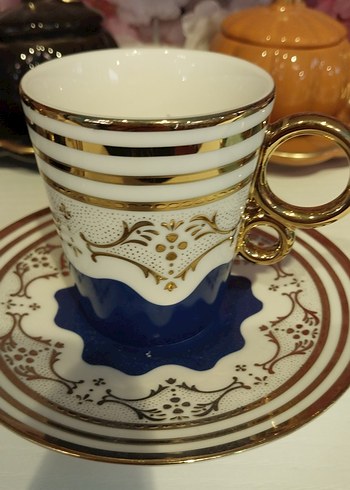 Beyaz ve Altın Detaylı Kahve Fincanı Seti - Görsel 2