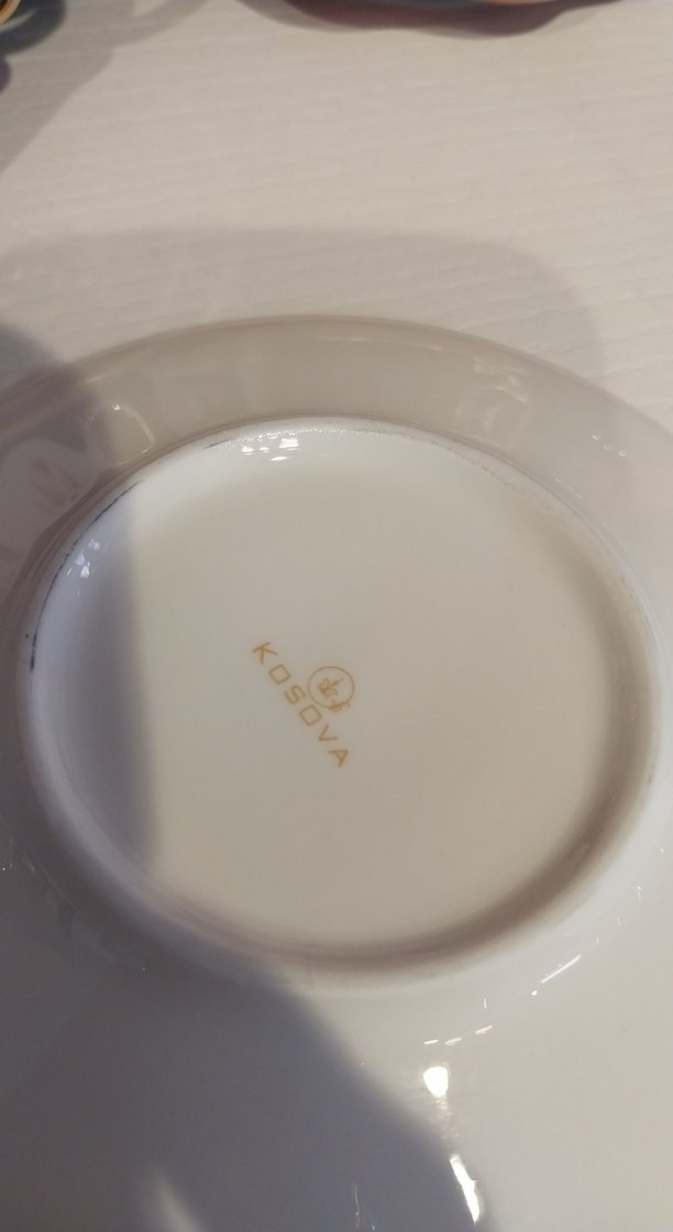 Beyaz ve Altın Detaylı Kahve Fincanı Seti - Görsel 5