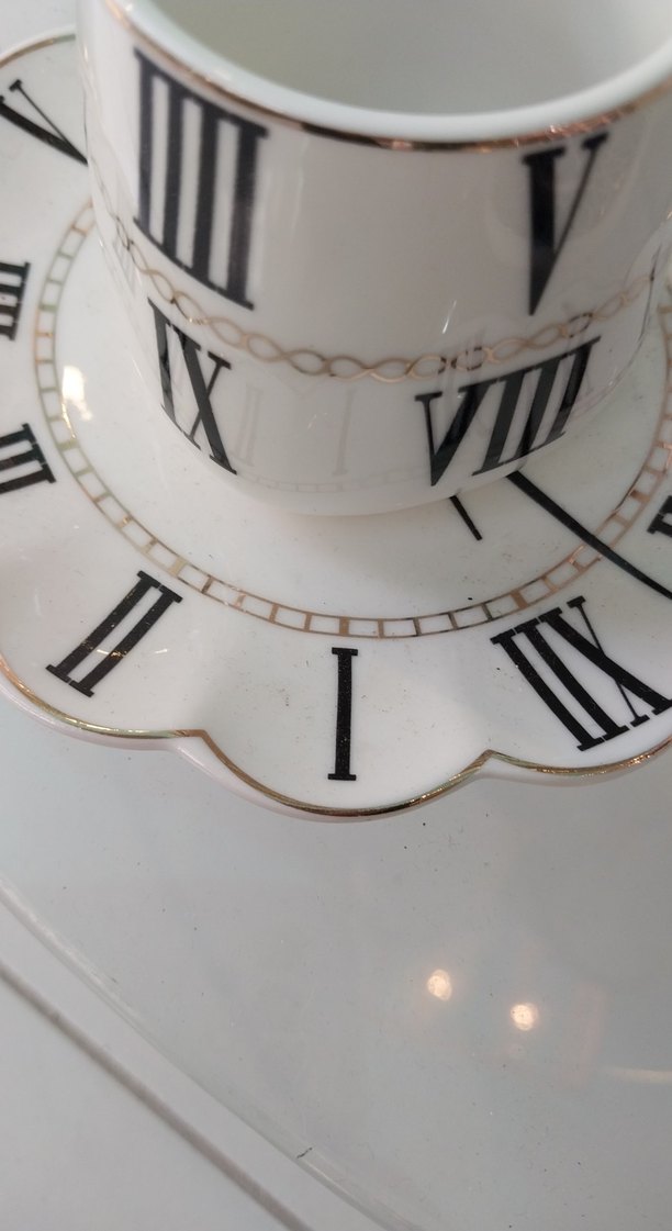 Roma Rakamlı Beyaz Fincan ve Tabak Seti - Görsel 2