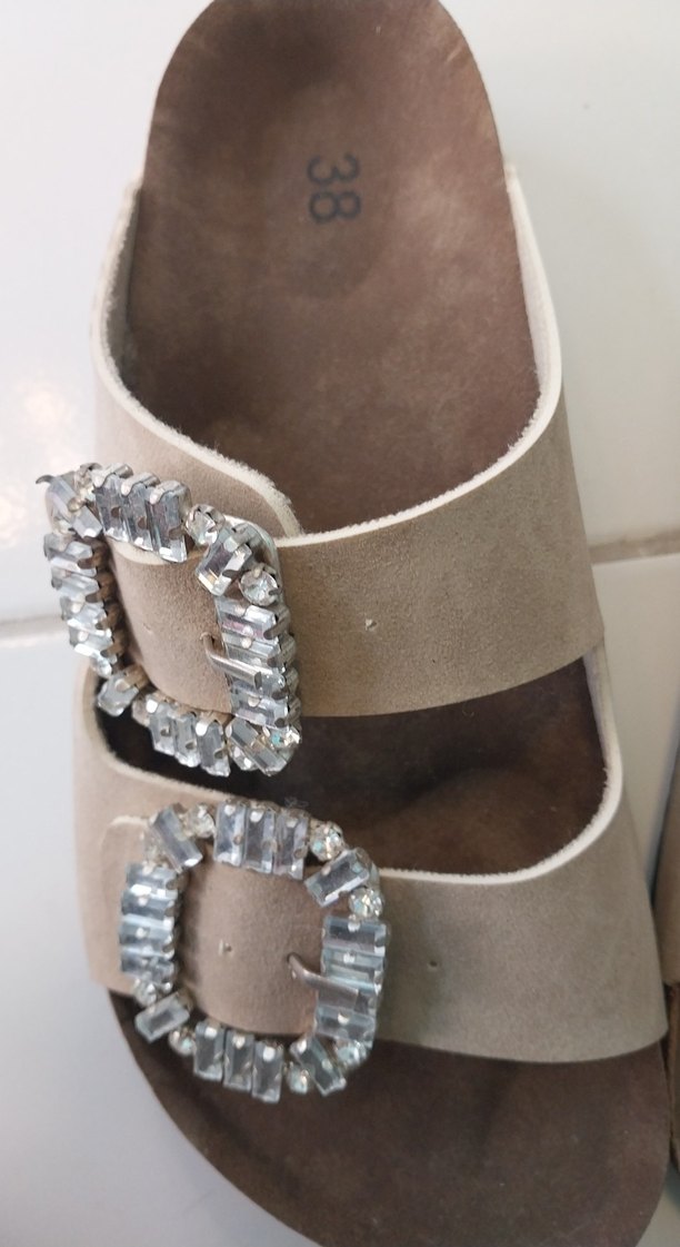 Bej Süet Tokalı Kadın Dolgu Topuk Terlik - Görsel 5