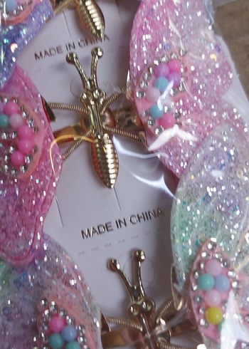 Renkli Payetli Kelebek Çocuk Toka - Görsel 2