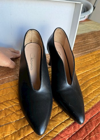 37 Beden Siyah Deri Stiletto Ayakkabısı